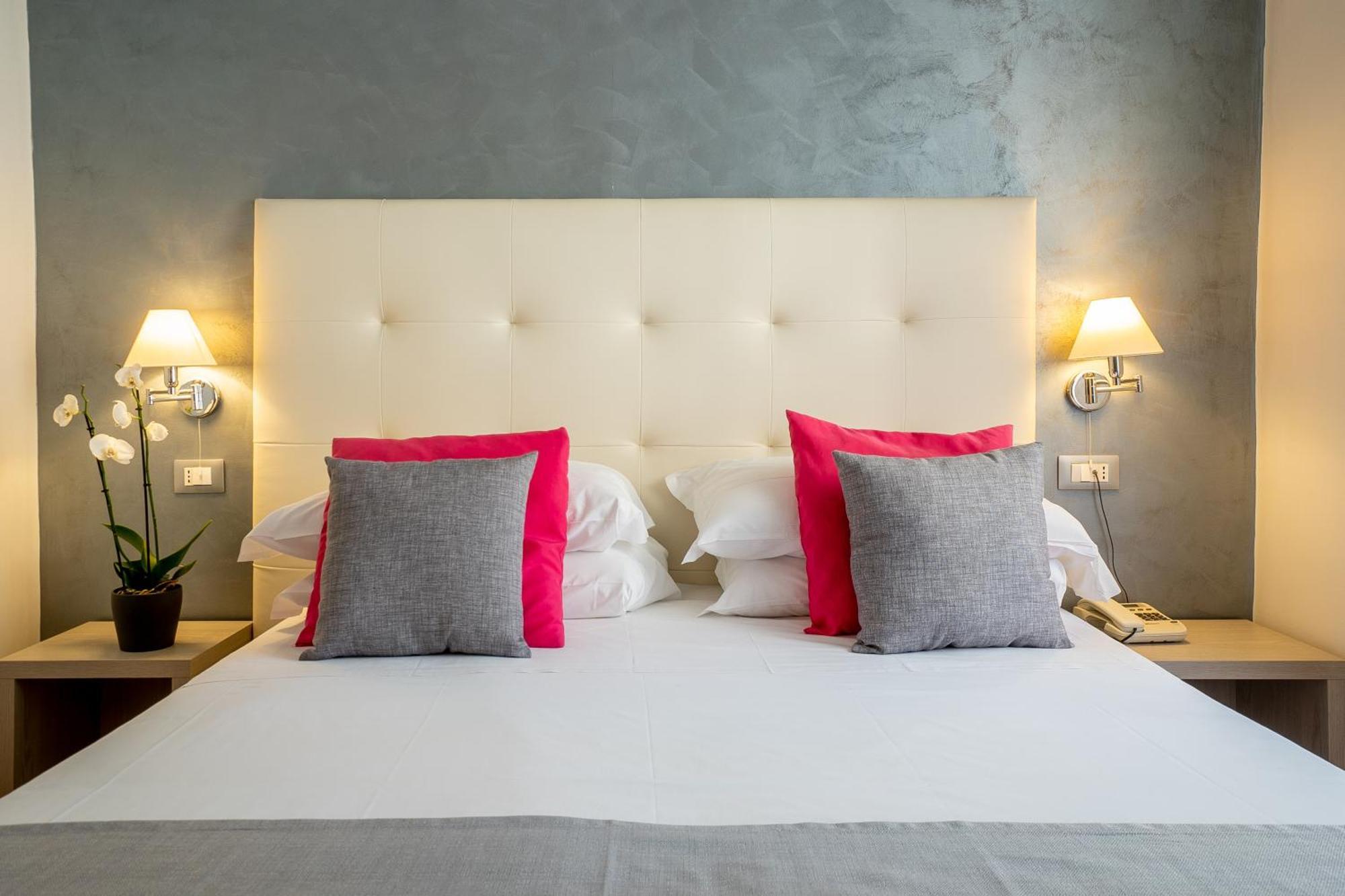 Hotel Gabriella Rome Bagian luar foto