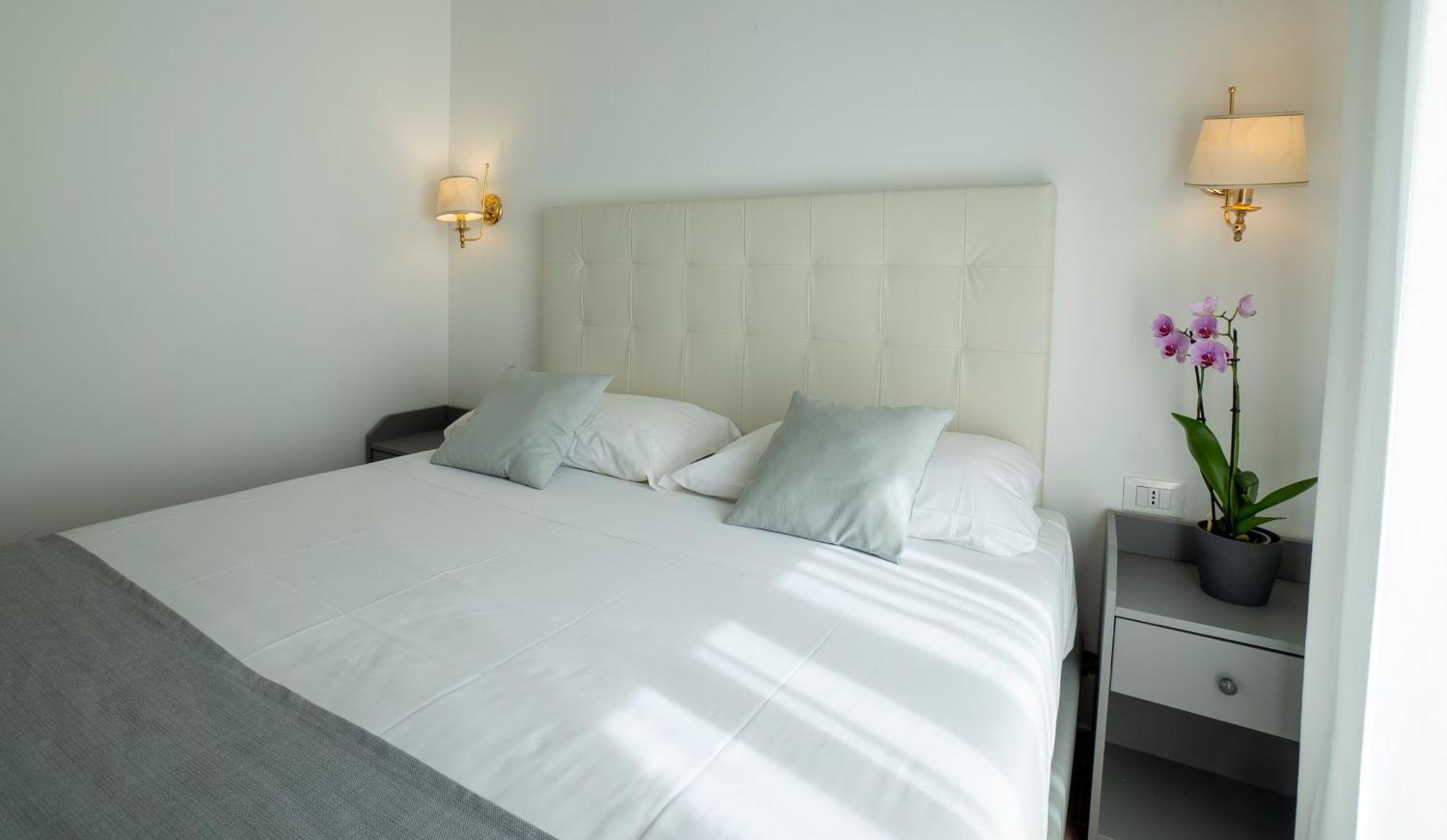 Hotel Gabriella Rome Bagian luar foto