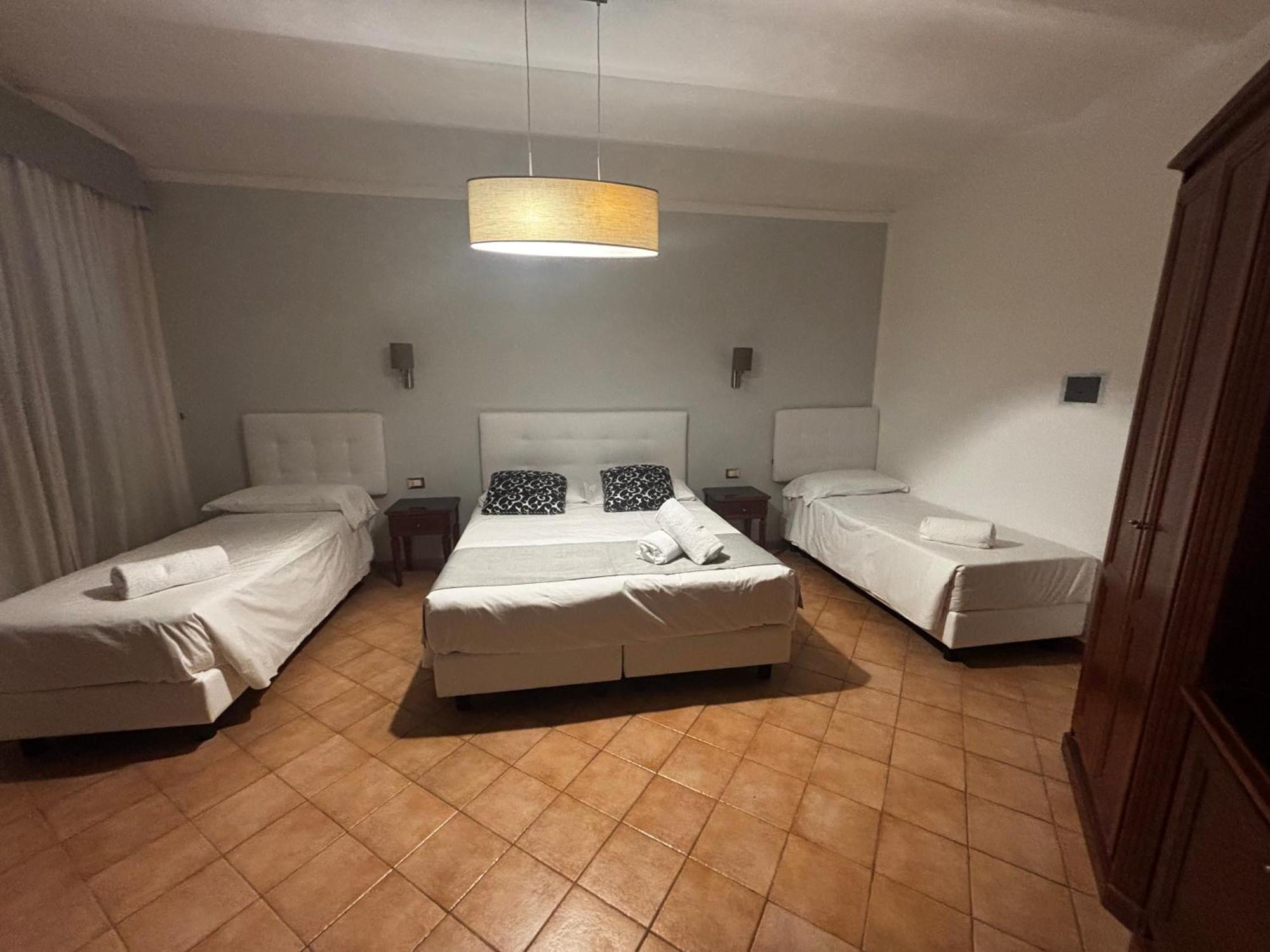 Hotel Gabriella Rome Bagian luar foto